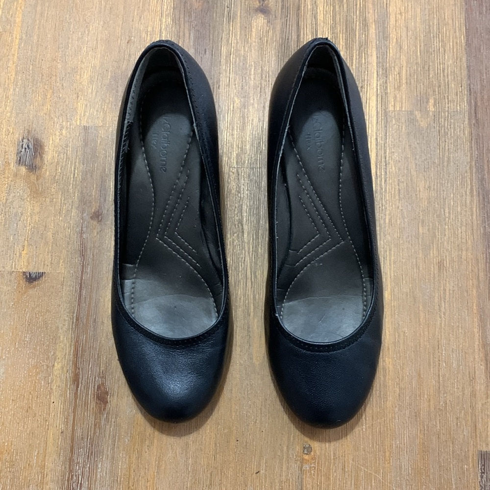 Liz Claiborne - Flex wedge pumps - black size 7.5